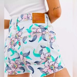 Levi’s 501 Hella Bloom High-Rise Denim Shorts